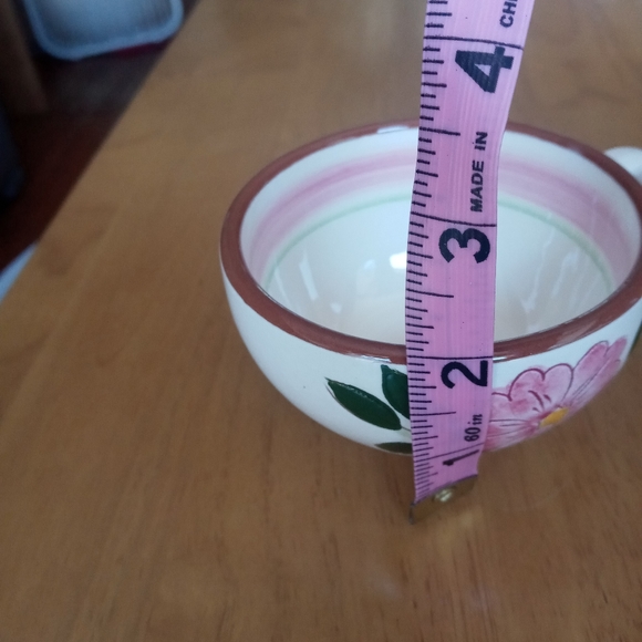 Strangl Pottery cups/ mugs (pair) Wild Rose - Picture 5 of 8